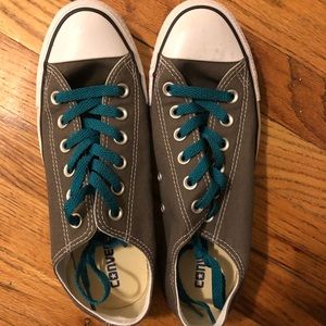Gray converse with teal laces - only worn once